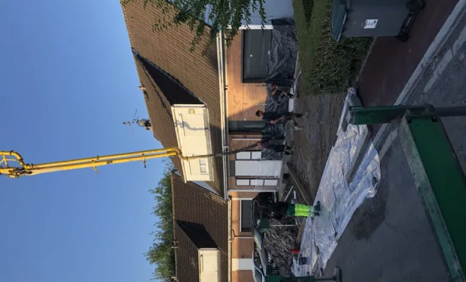 Coulage d’une entrée de garage et terrasse sur COMINES, Lille, TRANS-LINE