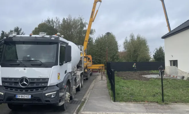 Livraison de béton pour terrasse avec pompe , Lille, TRANS-LINE